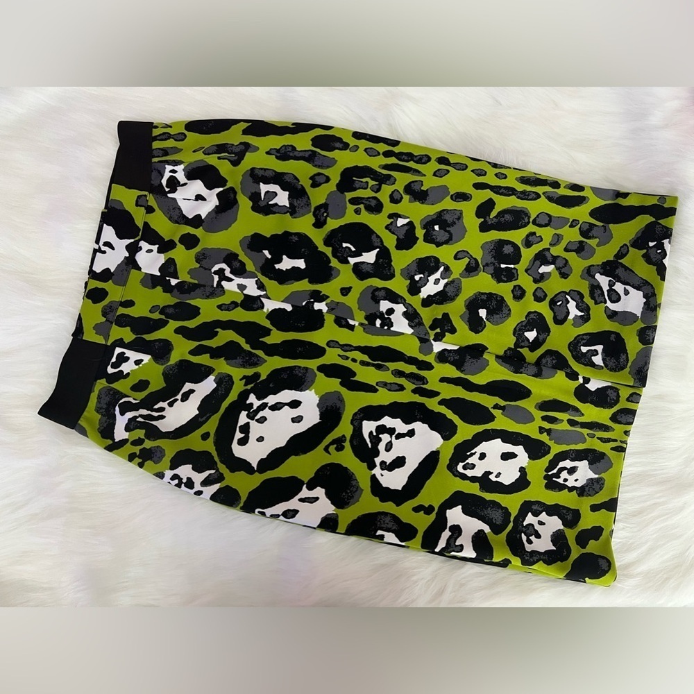 🔩Worthington Pencil skirt